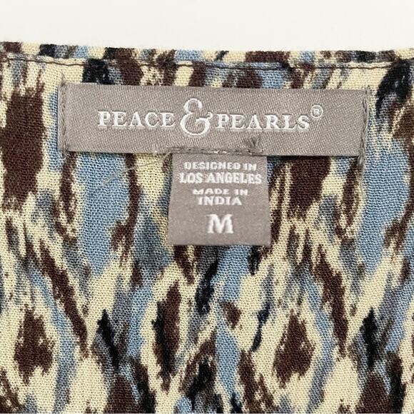 Peace & Pearls NWT Women Medium Blue Rainy Day Burton Front Blouse - Picture 3 of 9